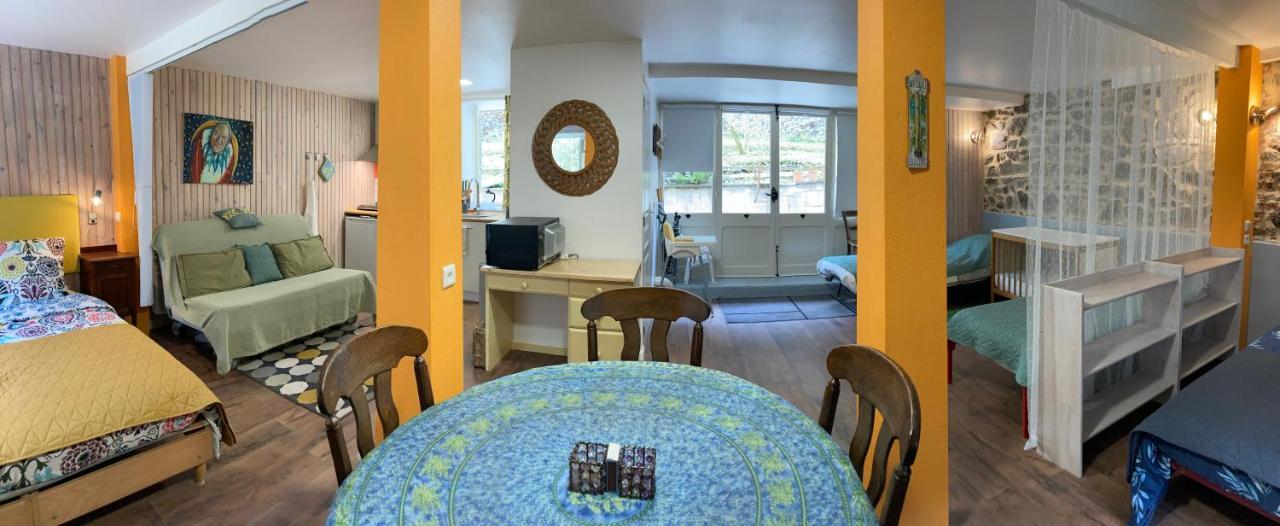 Moulin De La Fayolle Bed & Breakfast Blot-l'Eglise Bagian luar foto