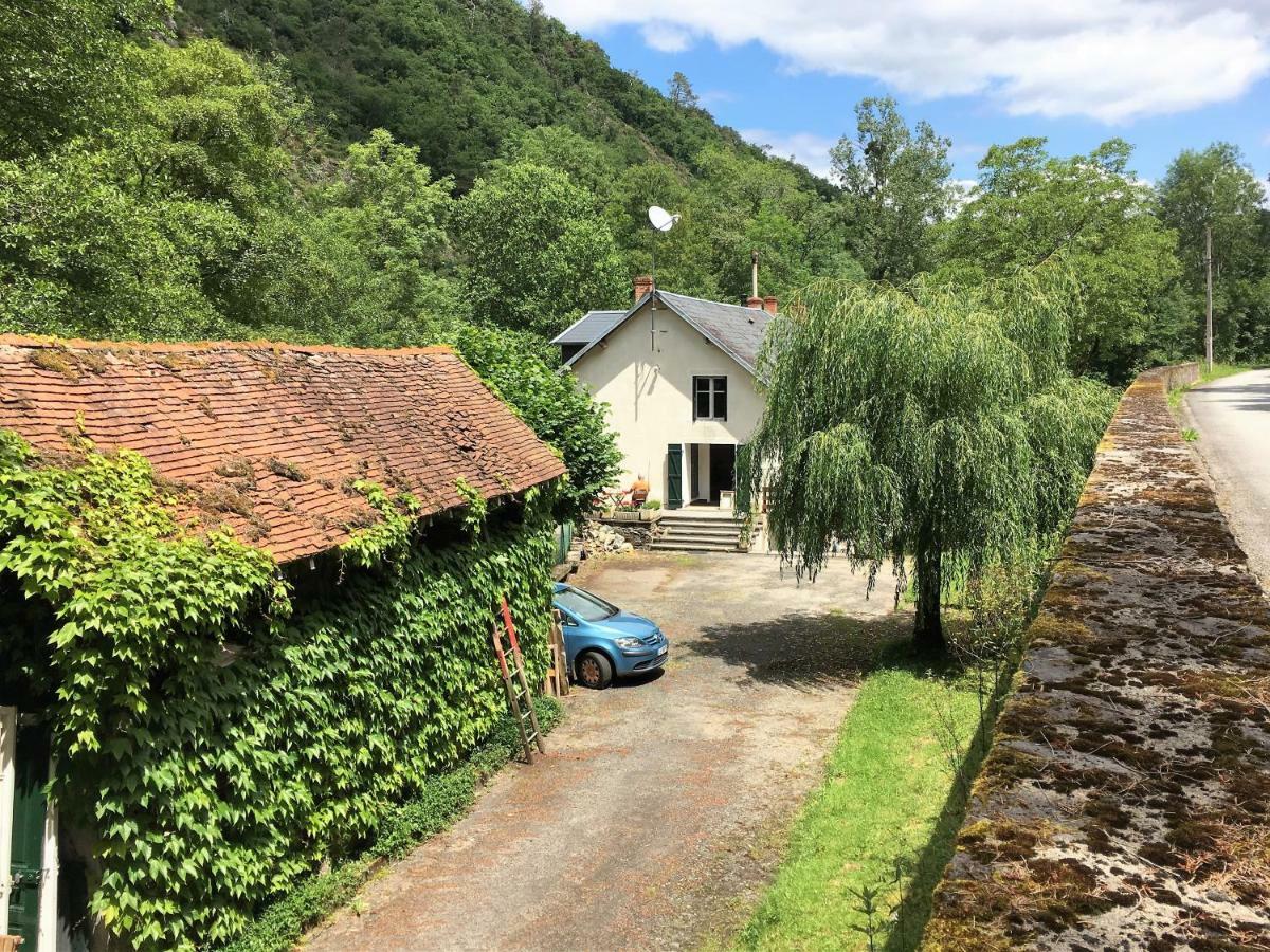 Moulin De La Fayolle Bed & Breakfast Blot-l'Eglise Bagian luar foto