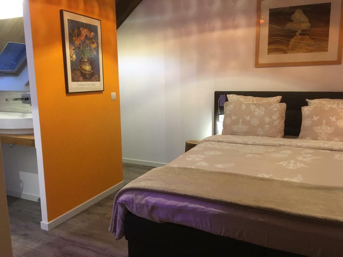 Moulin De La Fayolle Bed & Breakfast Blot-l'Eglise Bagian luar foto